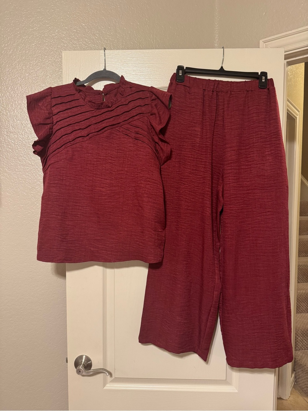 Women’s Two-Piece Burgundy Top & Wide-Leg Pants Set